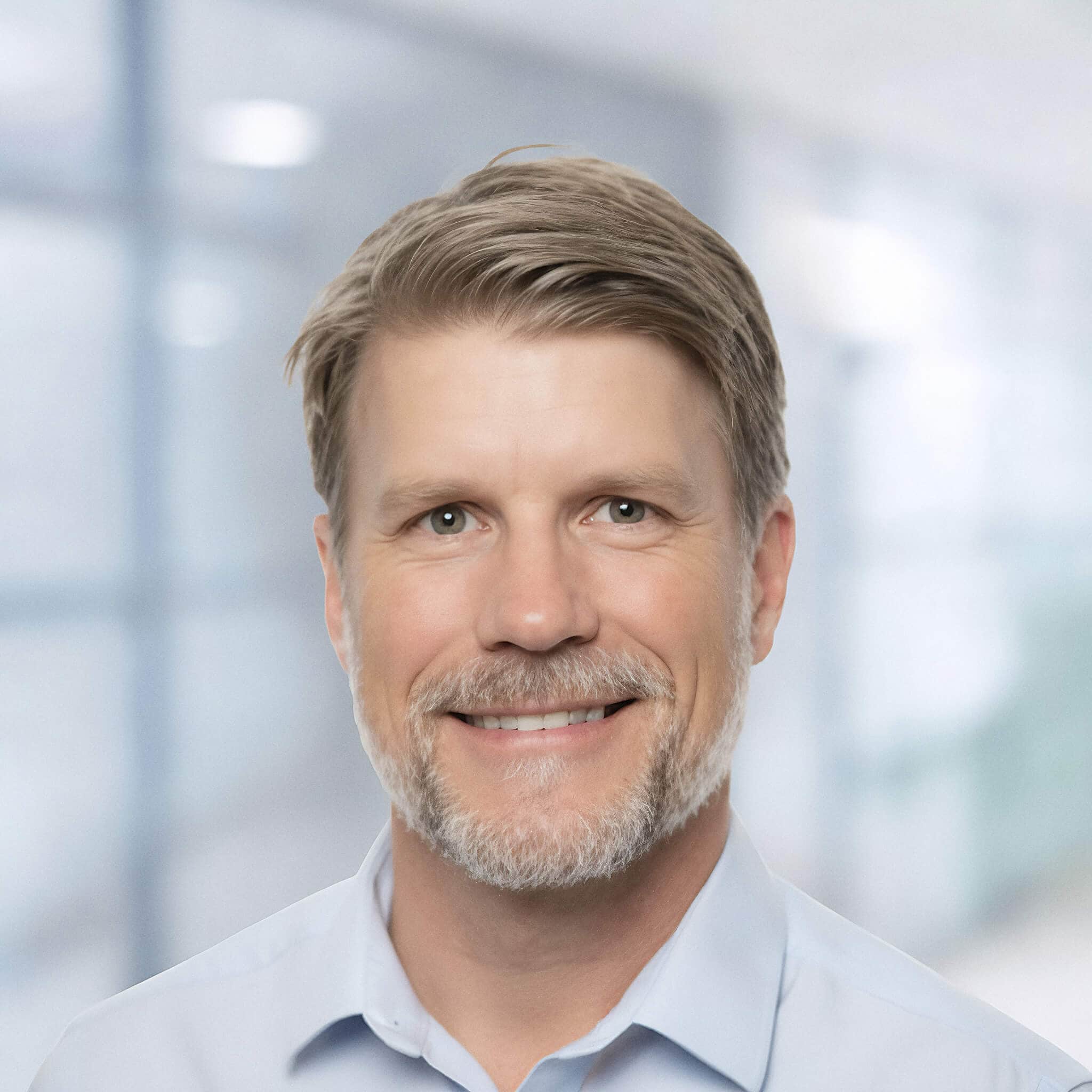 Sean Marshman Headshot